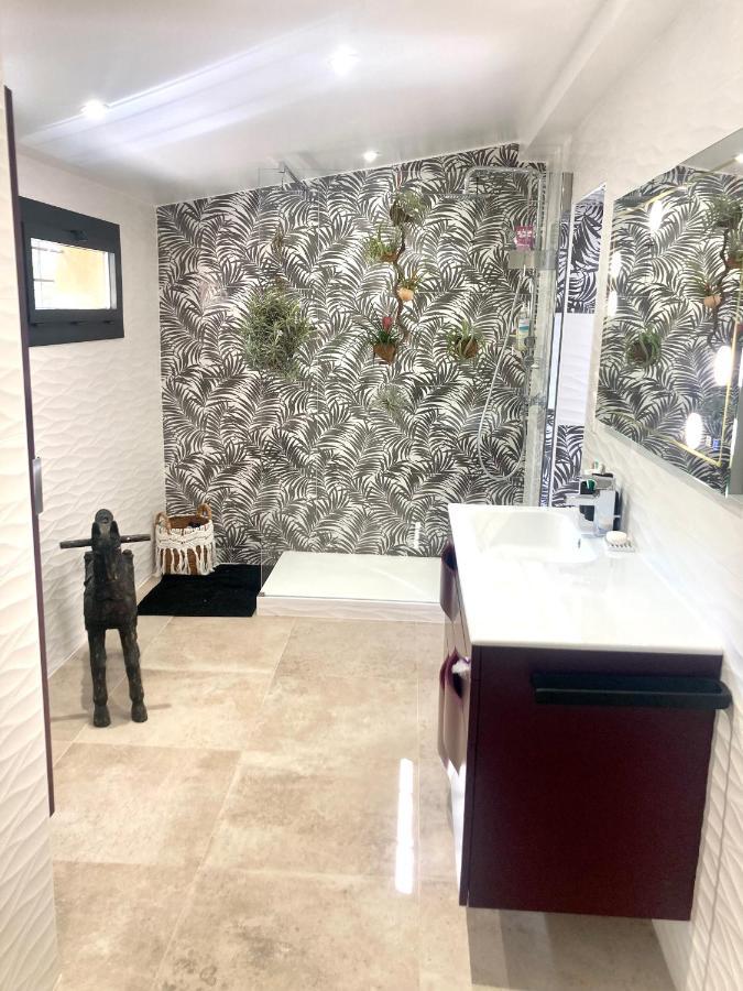 Maison De Charme Avec Piscine Et Jacuzzi Dans Cadre Exceptionnel Proche Marseille Mirabeau Kültér fotó