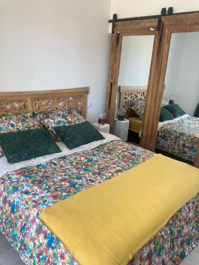 Maison De Charme Avec Piscine Et Jacuzzi Dans Cadre Exceptionnel Proche Marseille Mirabeau Kültér fotó
